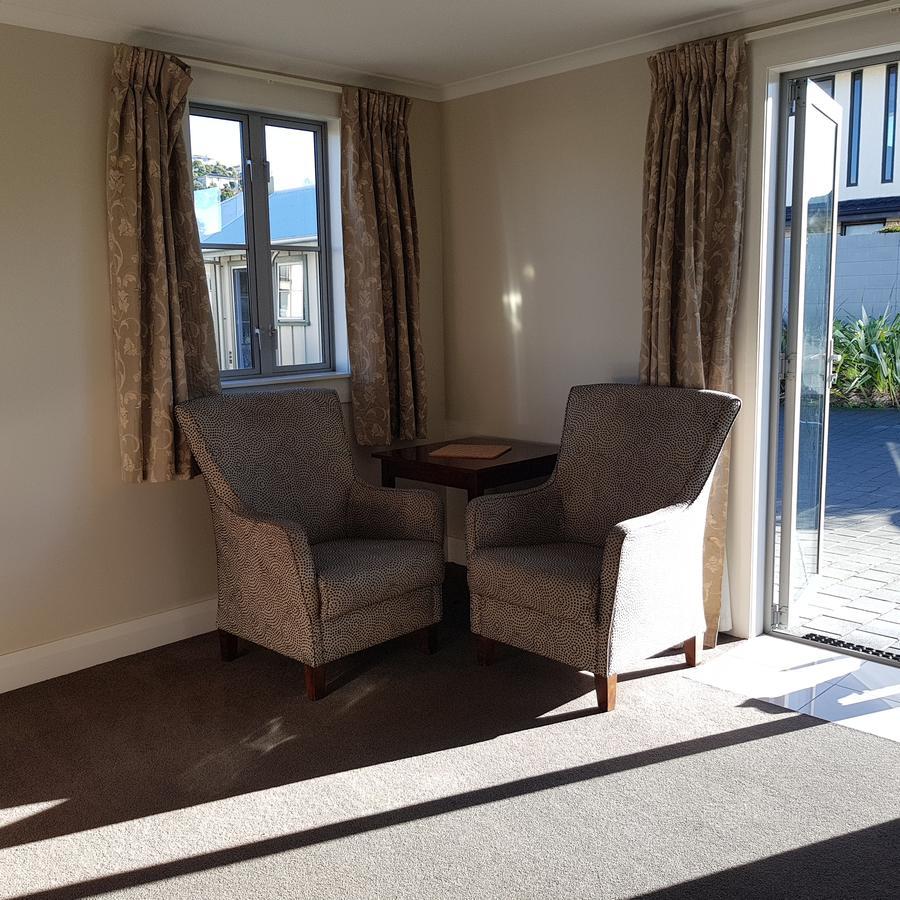 The Mews Oamaru Motel Exterior photo